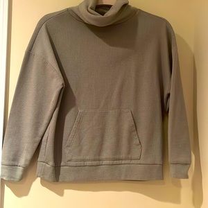 Green grayMedium turtle neck pull over sweatshirt from loft